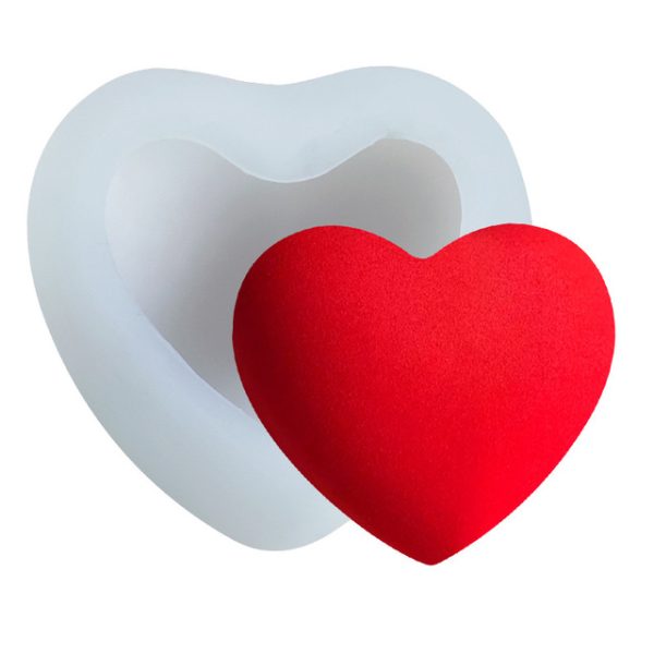 Heart-Shaped Silicone Candle Mold - Image 8