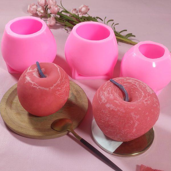 Christmas Eve Apple-Shaped Silicone Candle Mold - Image 5