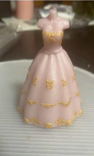 3D Unique Silicone Candle Molds – Dress, Doll, Chair & Bear Designs photo review