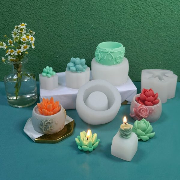 Christmas Eve Apple-Shaped Silicone Candle Mold - Image 9
