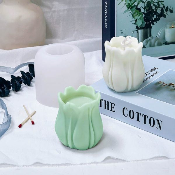 Christmas Eve Apple-Shaped Silicone Candle Mold - Image 14