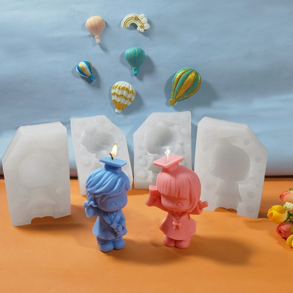 Graduation Doll Candle Mold – Male & Female with Cap | Festive Silicone Mold for Christmas or Celebration Candles