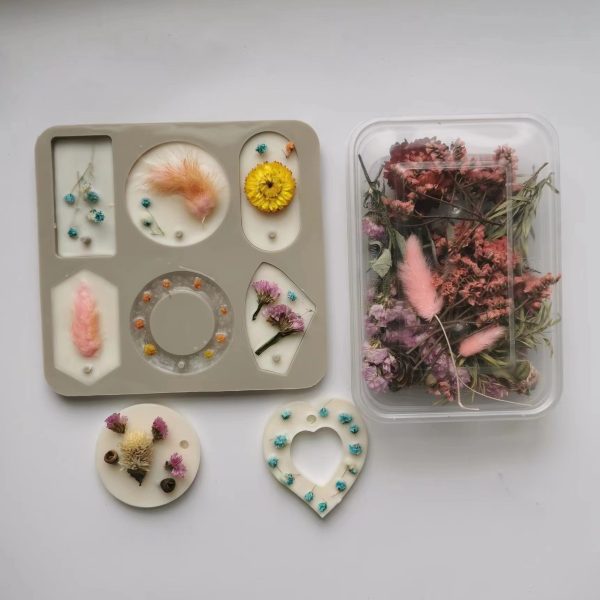 High-Quality Preserved Natural Dried Flowers for Candle Making - Image 13