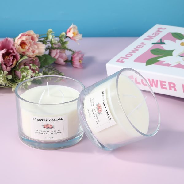 3-Wick Scented Candle in Glass Jar - Image 2