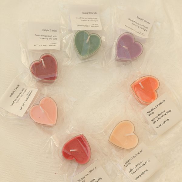Scented Tealight Candles in Round & Heart Holders - Image 5