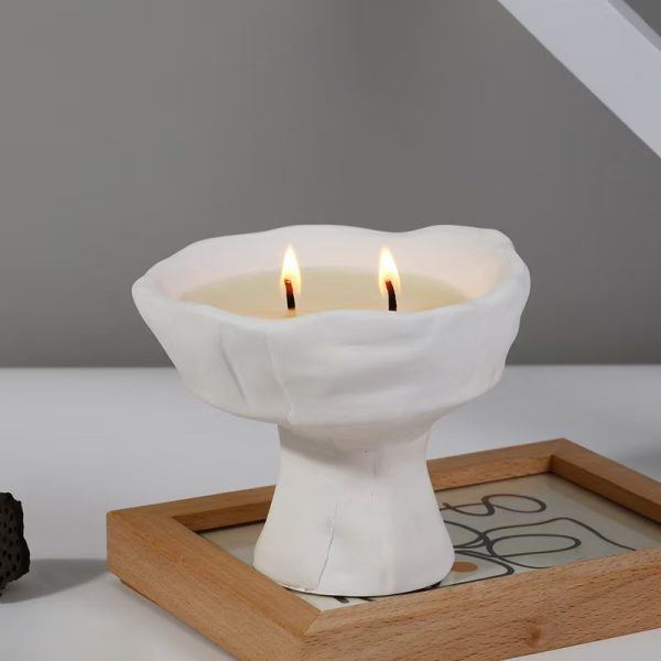 Luxury Goblet Soy Scented Candle – Elegant Plaster Design - Image 5
